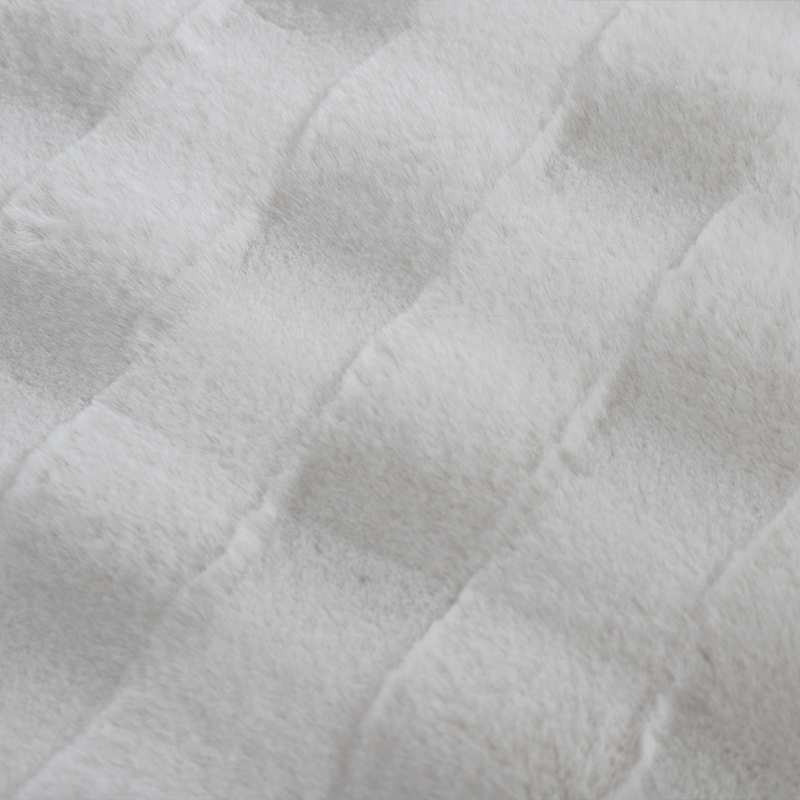 Cutting flower rabbit hair